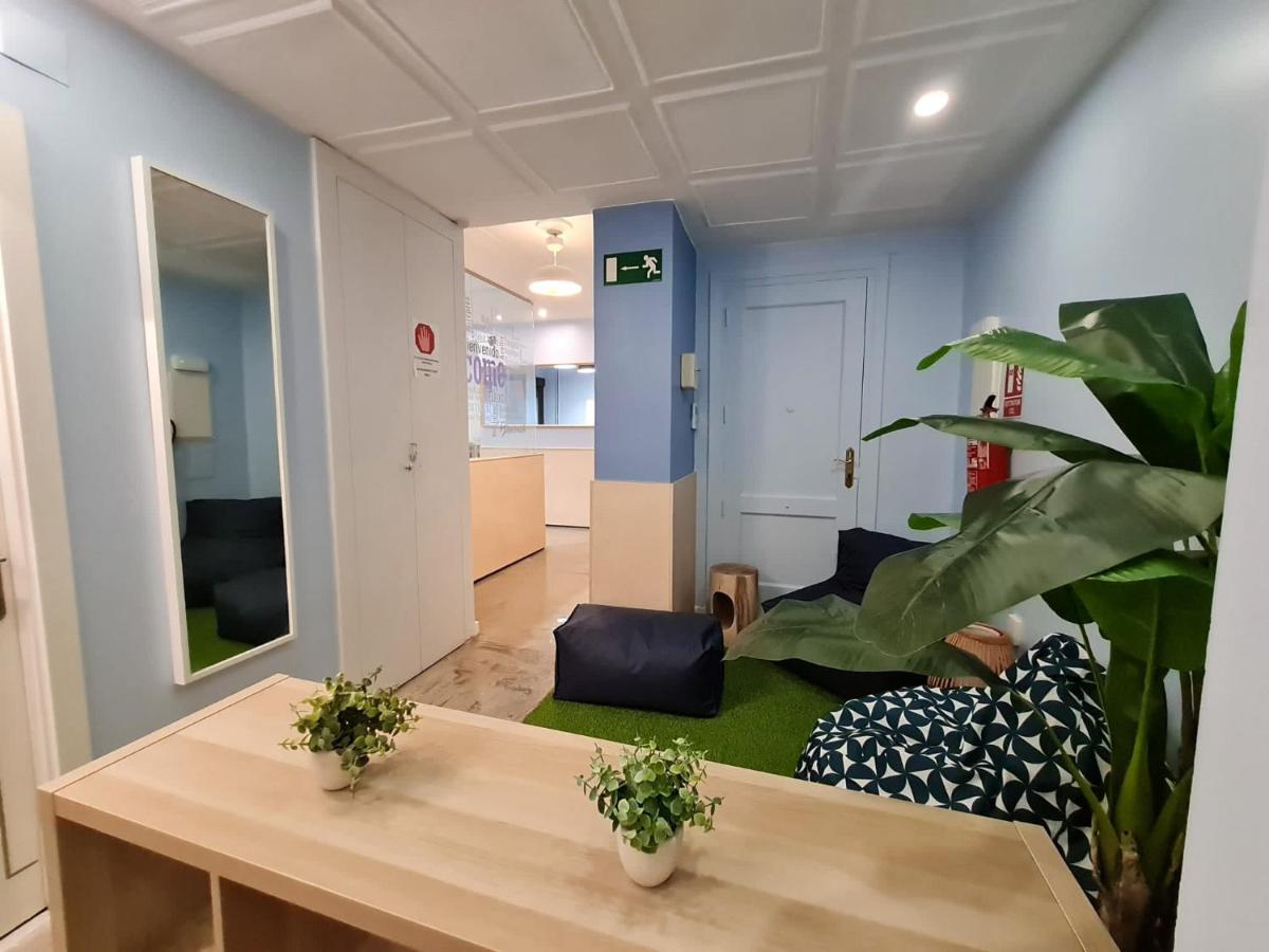 Az The Zity Hostel - Coliving Zaragoza Exterior photo
