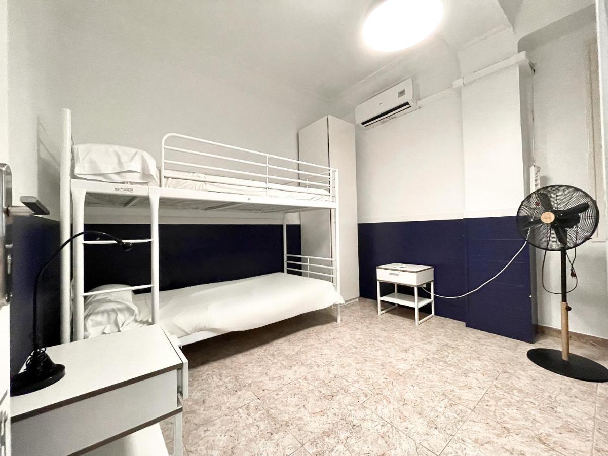 Az The Zity Hostel - Coliving Zaragoza Exterior photo